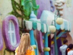 AISS爱丝(黄金版) – 这组美图，灰丝下的亚美依，竟然意外撩人