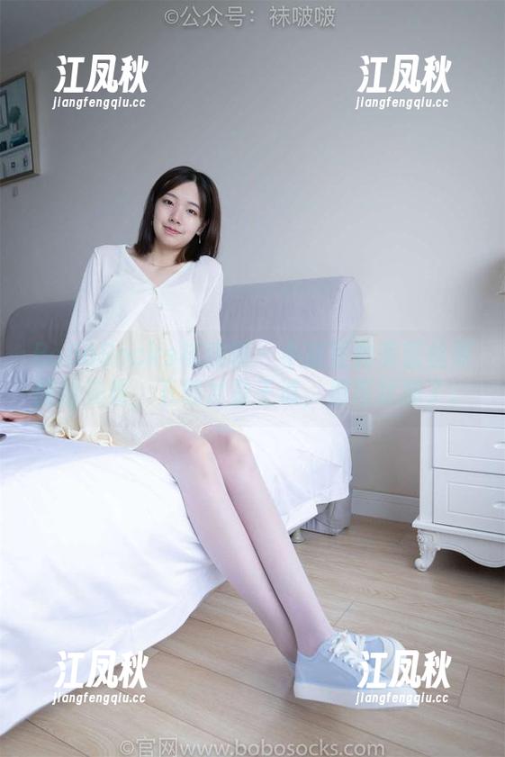 BoBoSocks袜啵啵 - 小甜豆独家蓝丝原图抢先看，下载才是王道，别再犹豫了。