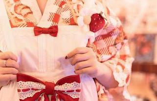 Feilin嗲囡囡 – 小蛮妖Yummy的毛衣图集：精选那些让人忍不住想上前‘缠绵’的时刻！