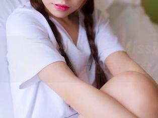 GIRLT果团网 – 快来瞧瞧!Miss琪的厨娘照和免费图片的完美结合