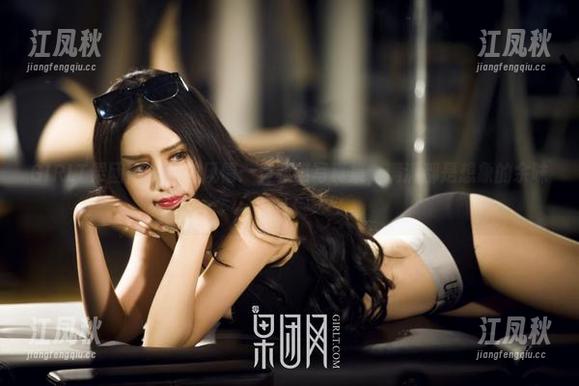 GIRLT果团网-莫雅淇 GIRLT果团网 - 棉袜风情:莫雅淇写真集,满满都是想象的余味!