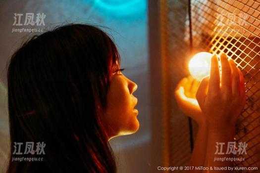 MiiTao蜜桃社 - 探秘陌子Mandy的空姐写真集，最新风格连我都想尝试一把