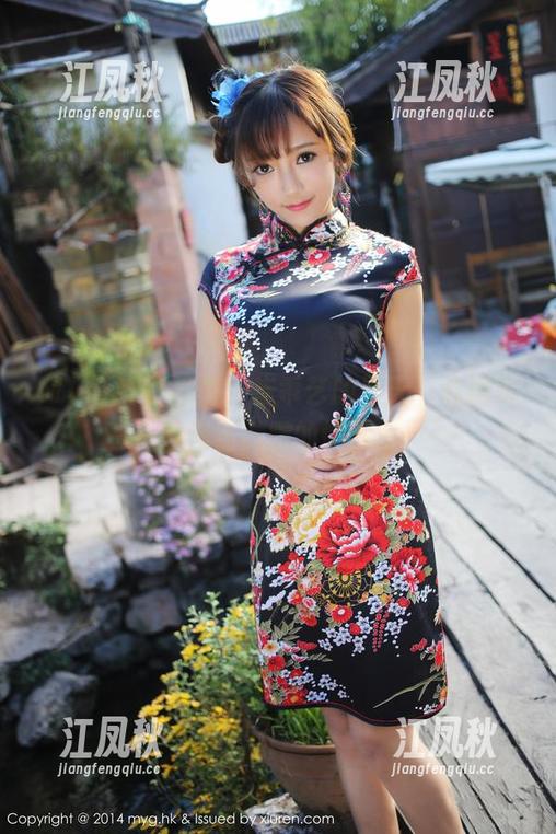 MyGirl美媛馆-崔乖艺 MyGirl美媛馆 - 崔乖艺的夏天,私拍写真里弥漫着微微的慵懒感……