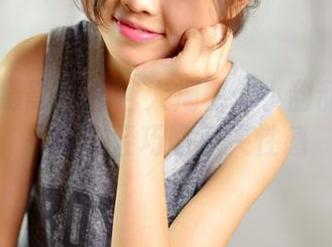 PANS摄影 – 图包大揭秘:小甜甜的裸足写真,轻巧而不失性感