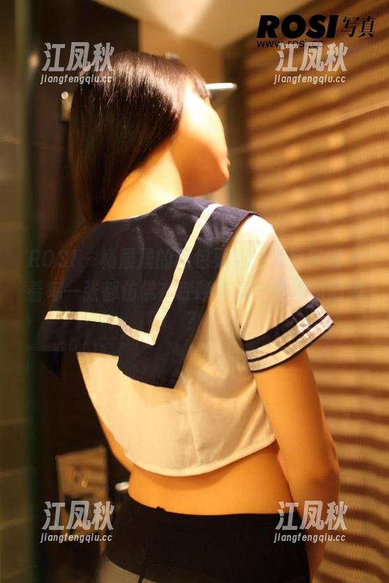 ROSI-杨晨晨 ROSI - 杨晨晨的图包更新,为何仔细一看每一张都仿佛在呼唤着某个神秘的剧情?