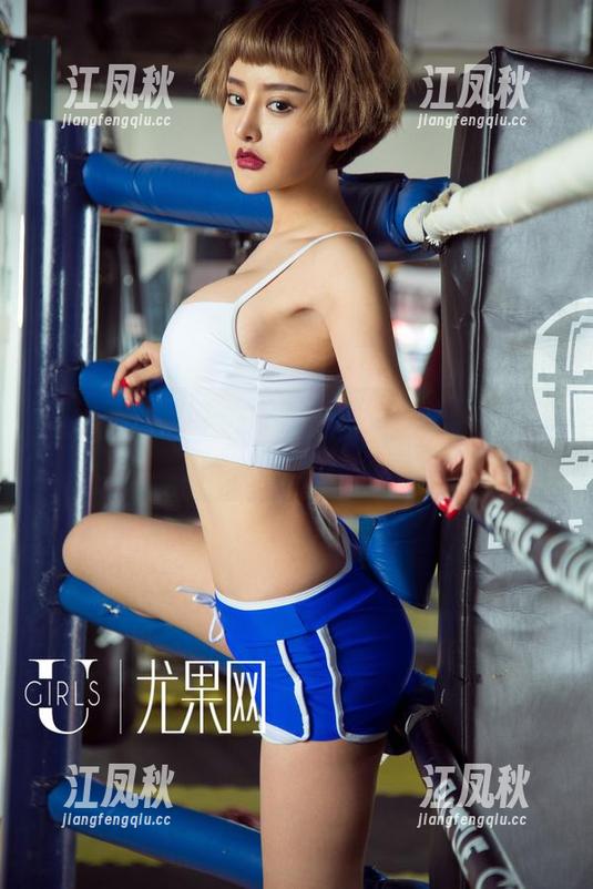 UGirls尤果网-王恬恬 UGirls尤果网 - 在王恬恬的教室里,免费享受每一张甜美瞬间合集!
