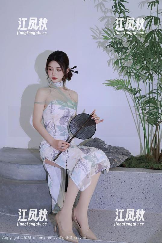 Xiuren秀人网-会飞的小虎牙 Xiuren秀人网 - 看,会飞的小虎牙的学妹作品!有种想把时间定格的感觉……