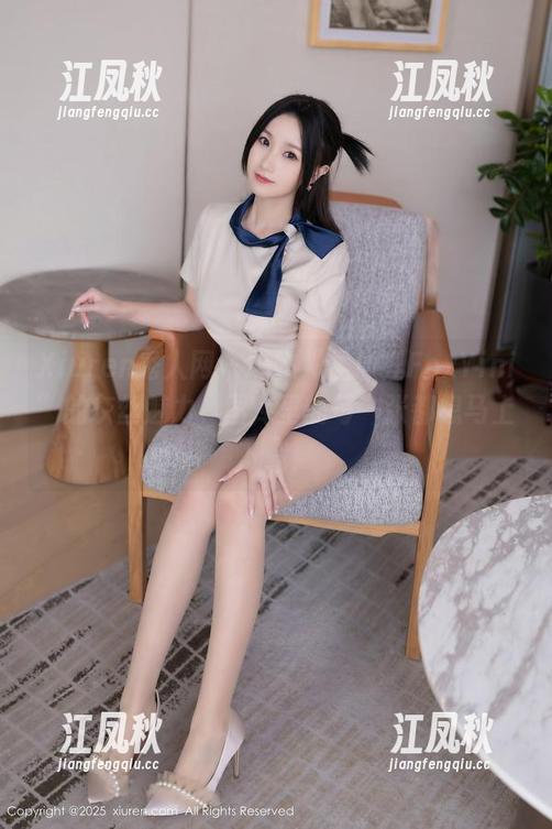Xiuren秀人网 - 瞧瞧“孟狐狸FoxYini”的灰丝魅力，图库里的每一张都想马上下载！