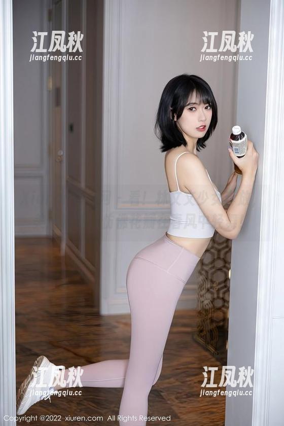 Xiuren秀人网-林文文 Xiuren秀人网 - 看!林文文少女奔放,美图精选,仿佛花瓣在春风中轻舞!