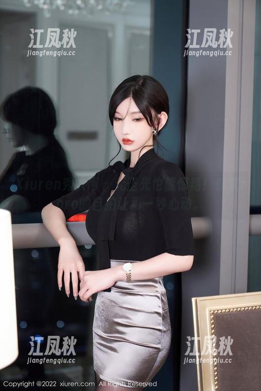 Xiuren秀人网-软软roro Xiuren秀人网 - 无圣光也能惊艳!软软roro的自拍让我一秒心动。
