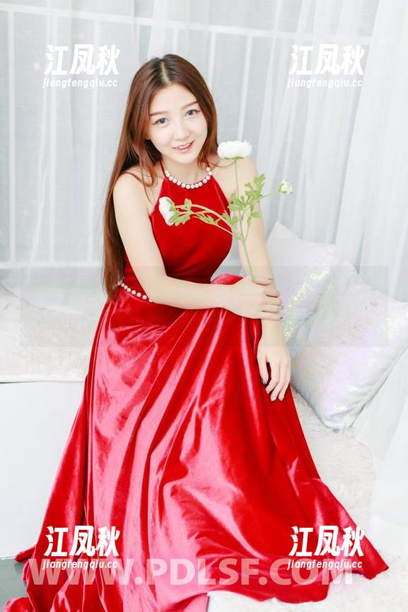 partycat轰趴猫-梦心玥 partycat轰趴猫 - 这不是梦心玥的定制礼服,这是我在梦中看到的超现实作品!