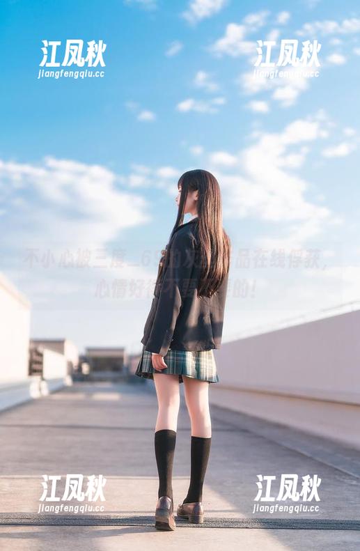 三度_69 不小心被三度_69的灰丝作品在线俘获,心情好得不要不要的!