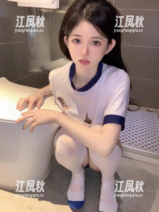 倦倦喵 倦倦喵的巫女术更新了!这次披上魔法袍,我的心都被冲击了!