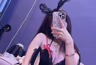 微密圈 – 兔宝妮to、无圣光和美图——一场意外的视觉碰撞!