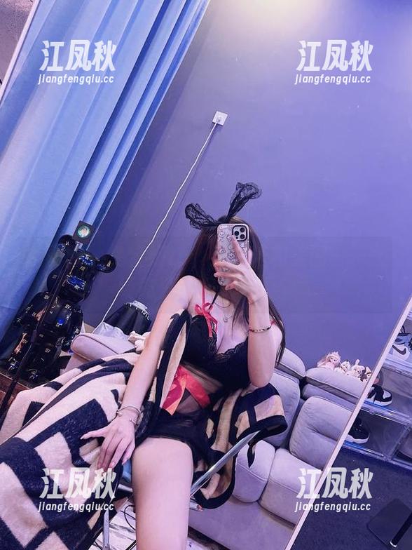 微密圈 - 兔宝妮to、无圣光和美图——一场意外的视觉碰撞！