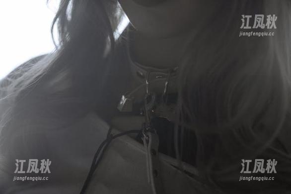 不止是照片！刺青Poi的最新写真集海因里希新春，背后还有那些小故事呢！