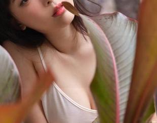 姜仁卿(강인경)的图包，我不敢说什么，光是美足就让我尖叫了。