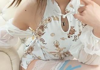 不只是温柔,小女巫露娜的精选写真让你感受真正的力量