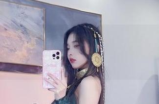 小小奶瓶儿泳衣最新图集:这身材,真是看得我咋舌