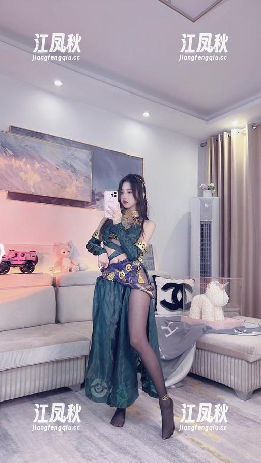 看！小小奶瓶儿给你带来丝带女友的美好瞬间，照片好到要上天