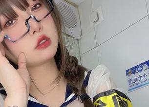 小泉学姐吖的日常：cos合集，不必太认真，认真就输了嘛