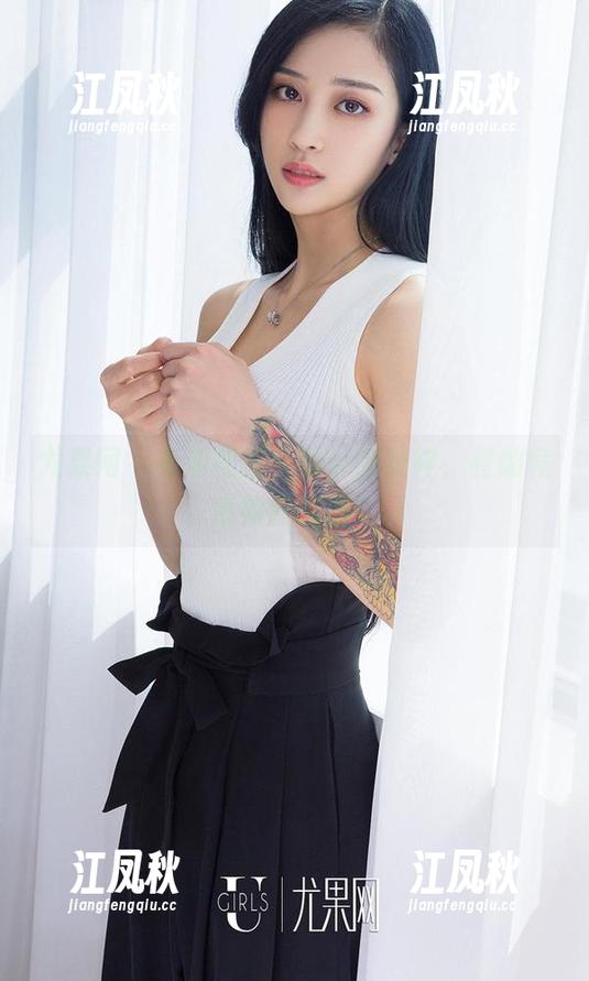 尤果网-崔灿 尤果网 - 高清美图中的长腿女神,崔灿竟然如此气质!