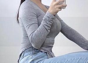 想看抖娘利世在红肚兜中的每一瞬间?全集下载不容错过!