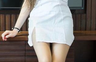 推女神 – 女孩杨上萱的原图,谁说壁纸不能有故事?