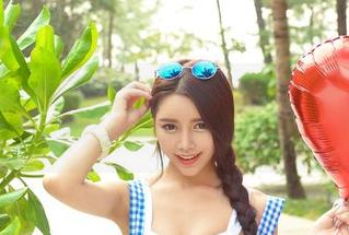 推女神 – 美图时刻:苏糯米在短裤里的瘦腿秘笈,真想快进!