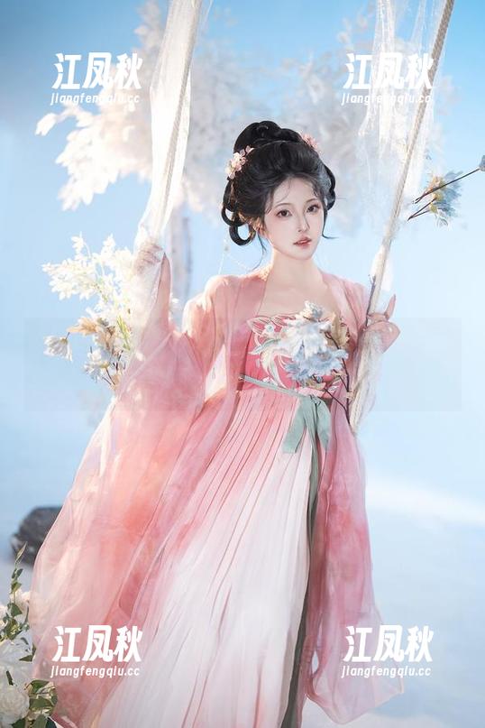 这才是疗愈，星澜是澜澜叫澜妹呀的私汤自拍美图合集送上！