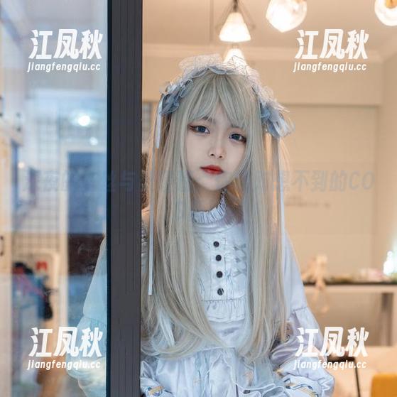 梨瑾瑾 深夜的灰丝与梨瑾瑾:你绝对想不到的COS画风