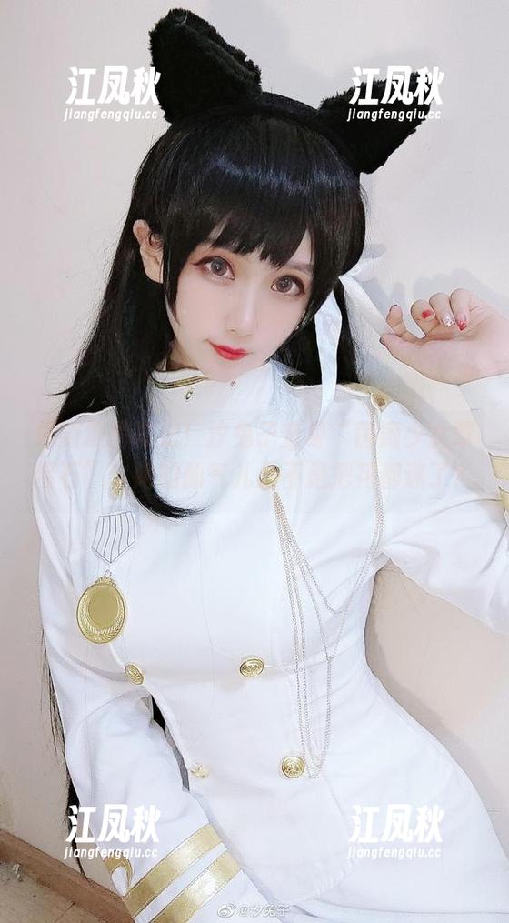 最新原图曝光！汐兔子变身“蔷薇少女翠星石”，她的仙气儿是不是把花都迷了？