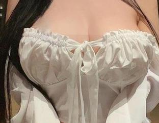 微密圈 – 沈汝凡超哇塞:在阳光下比基尼与私拍的完美邂逅