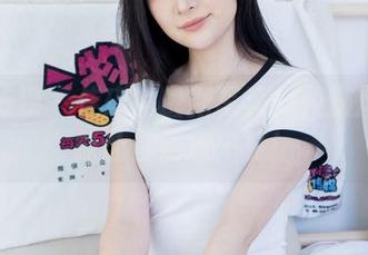 物恋传媒 – 佳琪的最新写真：校服风格也能让你清凉一夏！