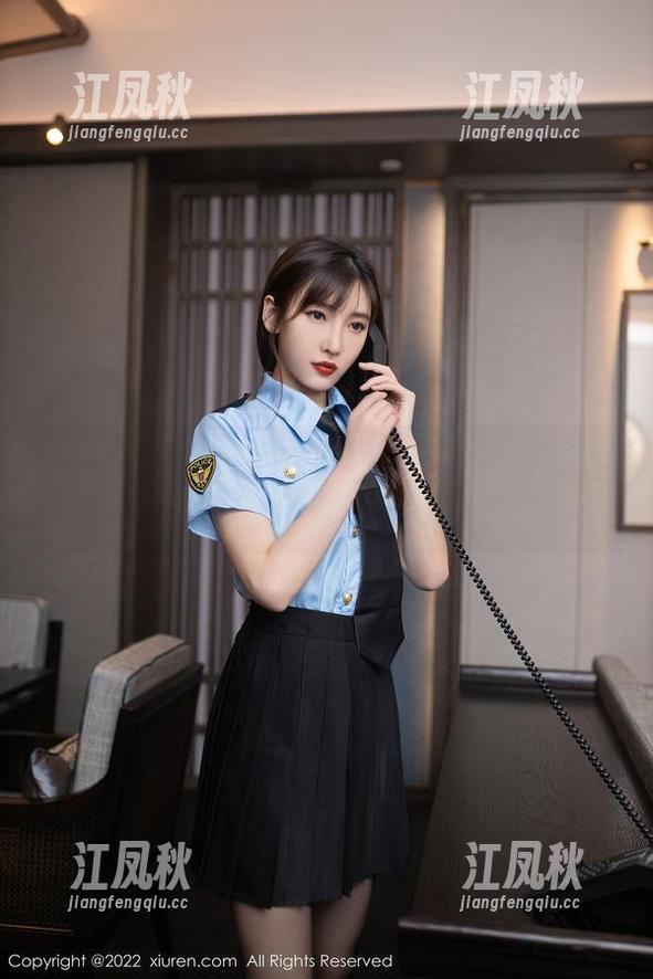 秀人网 - 奶牛风暴来袭！Emily顾奈奈的图包，你绝对不想错过