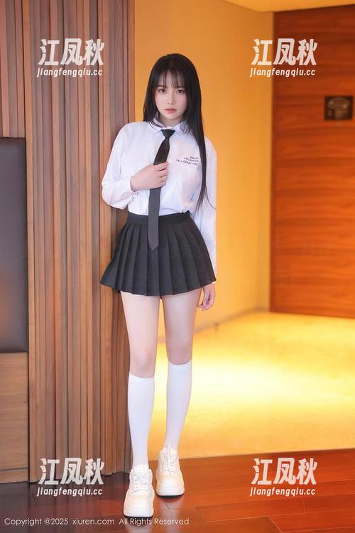 秀人网-lucky咏丹 秀人网 - lucky咏丹完美主义之作:白丝图包免费放送,快来勇敢地点击!