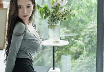 秀人网 – 这就是你的兔妹妹的长腿写真,难道这腿也是画出来的吗?