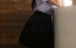 秀人网 – 牛仔裤拯救世界？来看看吴小小的图集，真相在裤裆！