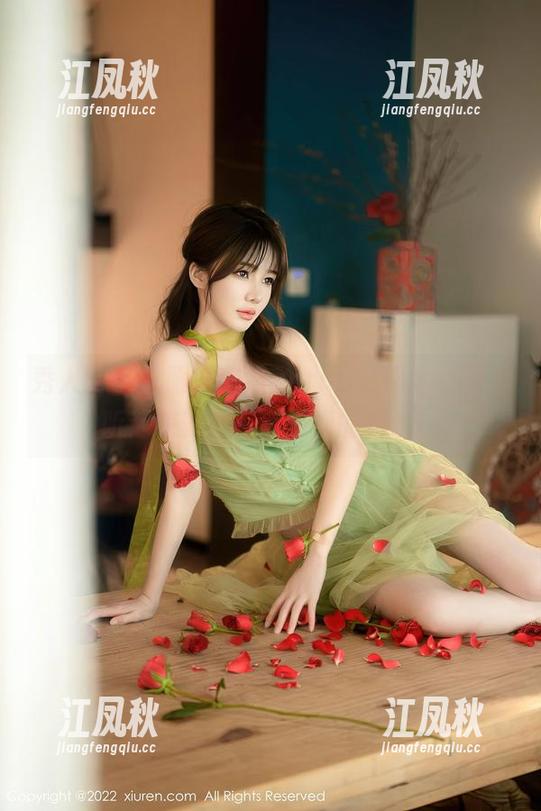 秀人网 - 礼服、安然anran和那些美图，听起来就像一场时尚的游戏！