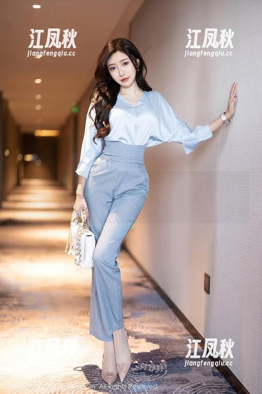 秀人网-小猪peggy 秀人网 - 图集精选:小猪peggy的少女世界,让我忍不住多看几遍!