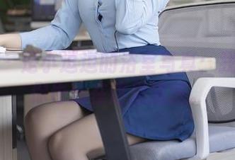 秀人网 – 是小逗逗的浴室写真:我敢打赌你也想在这里流连。