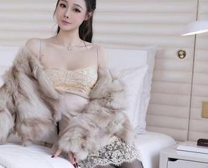 秀人网 – 探秘杨紫嫣Cynthia泳池资源,这才叫真正的‘水上灵动’!