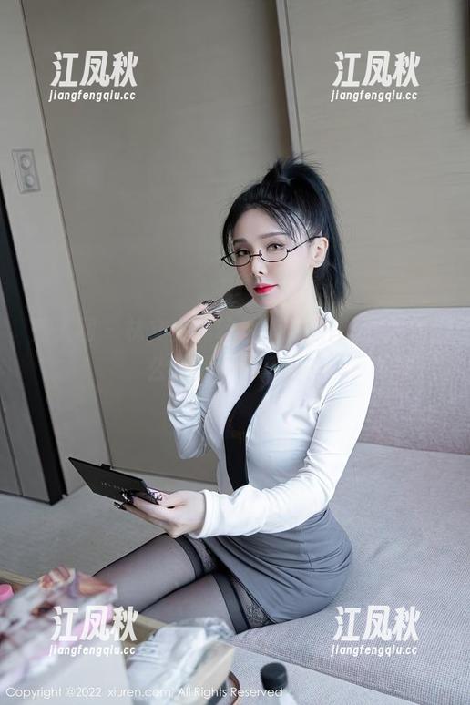 秀人网 - 林文文黑丝日常：原图太美，怎么能不多看几眼？