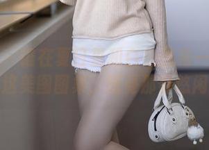 秀人网 – 谁在夏日里和白兔西希一起?看这美图图集,感受那份悠闲