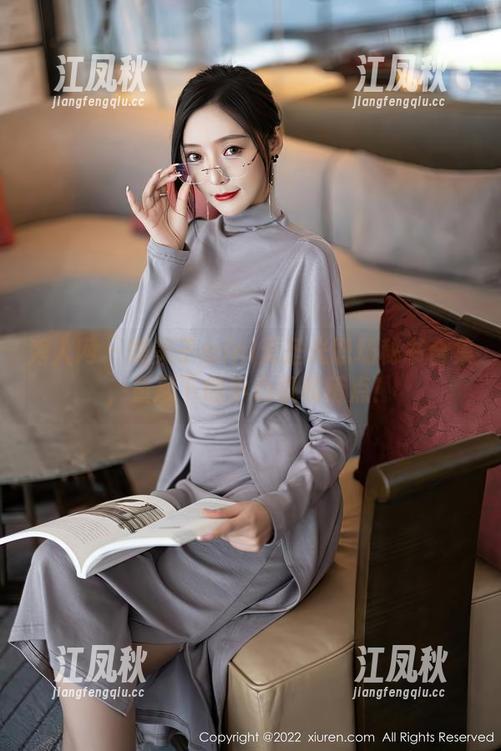 秀人网 - 糯美子mini无圣光职场秘书合集，童颜下的小心机和萌点！