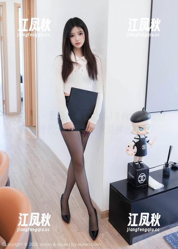 秀人网-葛征净高184cm 秀人网 - 更新!葛征净高184cm与她的学妹图包,谁说学妹只能那么简单?