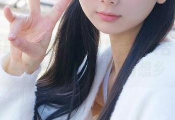 稚乖画册 – 赤西夜夜的初音少女合集：每一帧都能带你遨游幻想乡