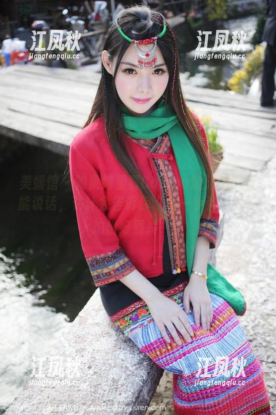 美媛馆-绮里嘉Carina 美媛馆 - 如果绮里嘉Carina的旅拍图集能说话,估计会告诉你“每一步都是为了拍出好照片”!