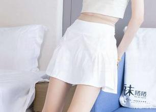 袜啵啵 – 奶油泡芙剧情花絮盘点:小甜豆定制作品中的黑色丝式微妙!