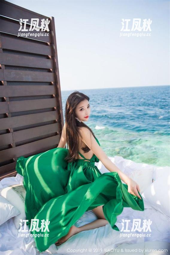 语画界 - 杨紫嫣Cynthia学姐的美图图集，感觉自己在爱情的边缘溺水了。